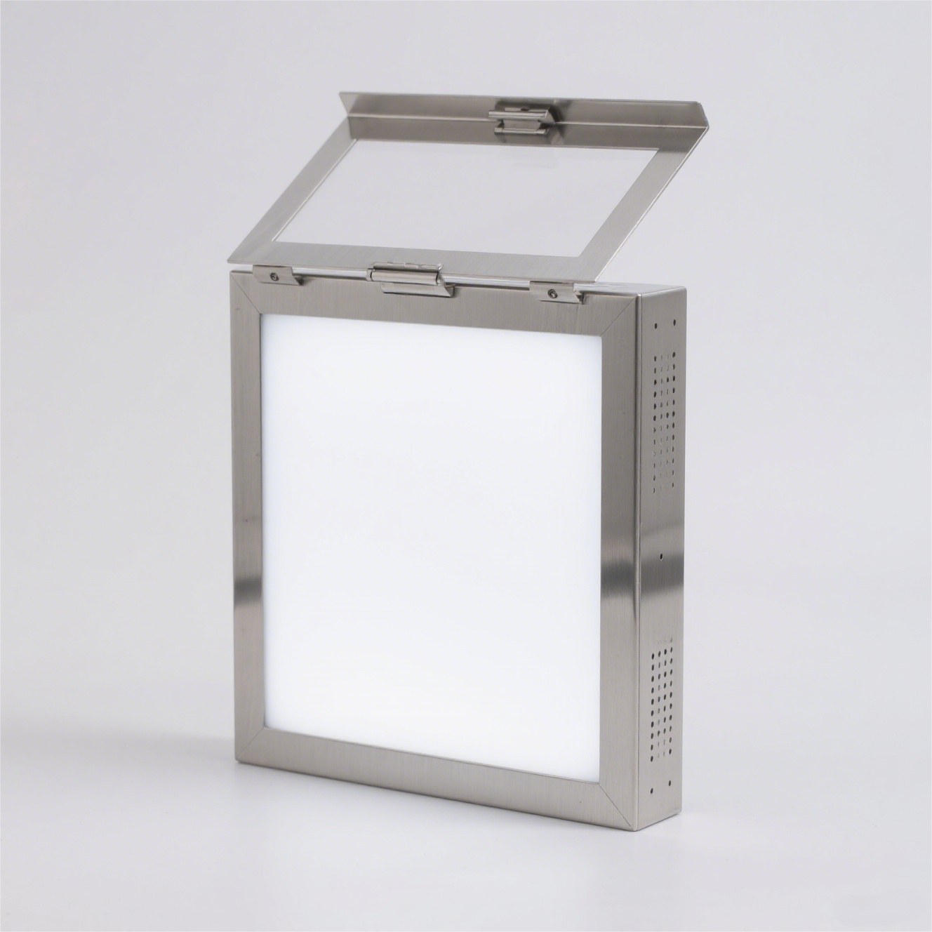  Metal Lightboxes / Illuminated Signs